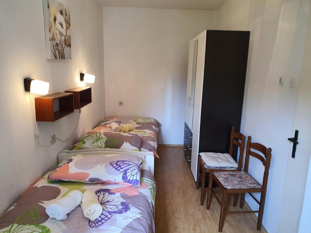 Apartments With A Parking Space Rabac, Labin - 6414 Екстер'єр фото
