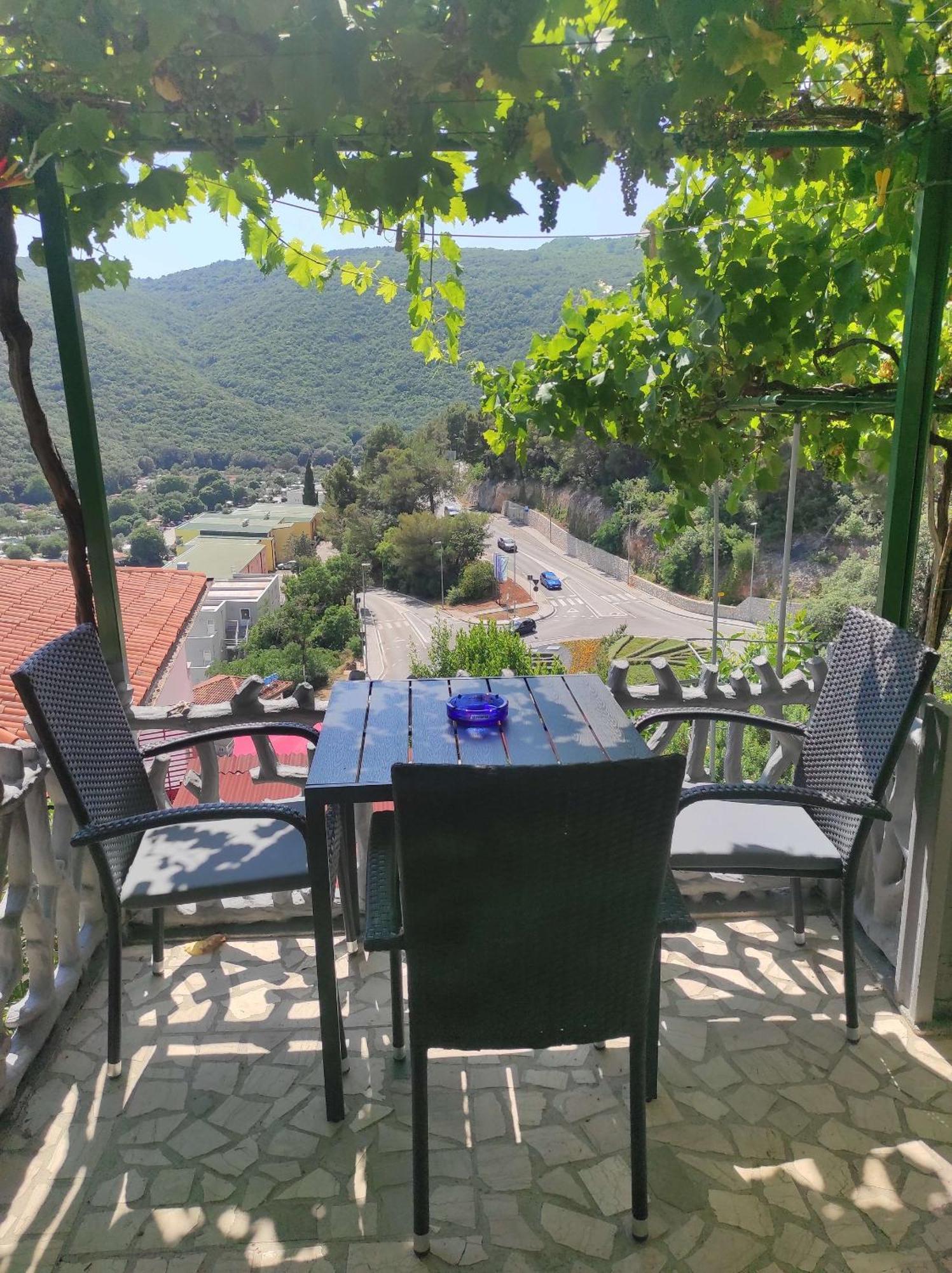 Apartments With A Parking Space Rabac, Labin - 6414 Екстер'єр фото